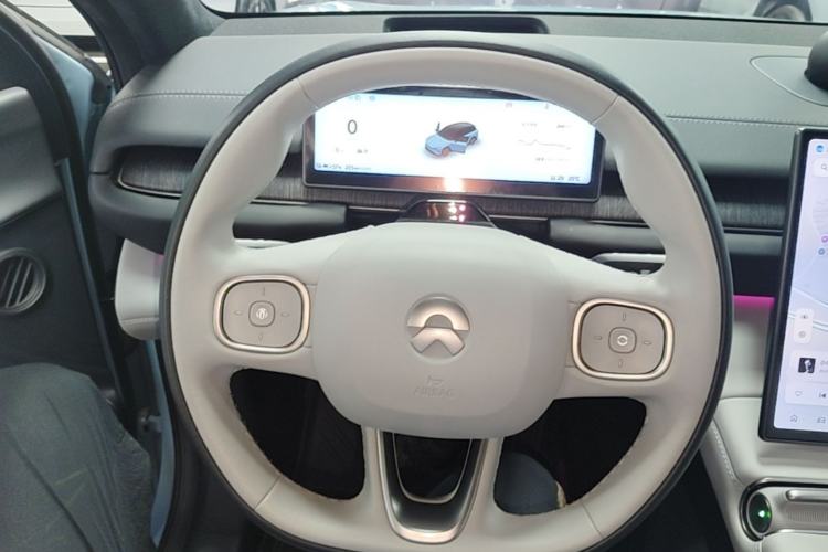 Used Nio ES6 2023 75 kWh Steering Wheel