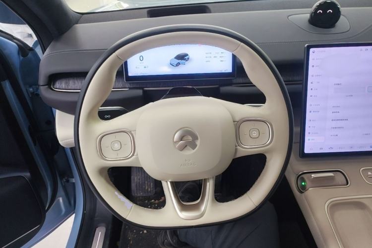 Used Nio ES6 2023 75 kWh Steering Wheel