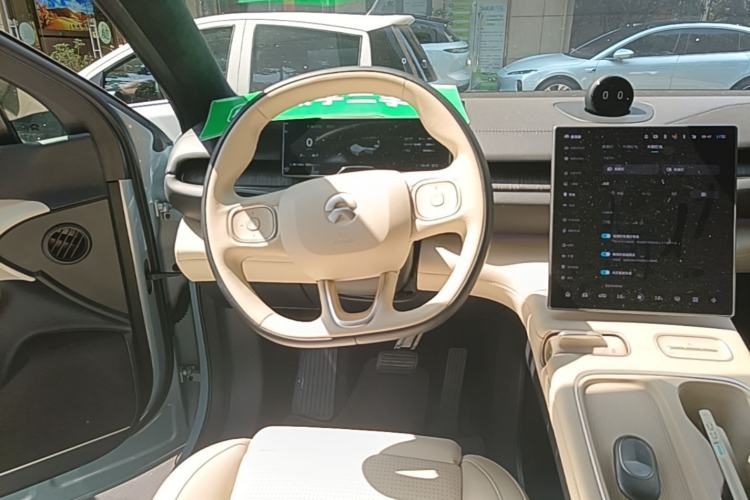 Used Nio ES6 2023 75 kWh Steering Wheel