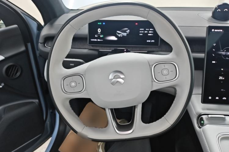 Used Nio ES6 2023 75 kWh Steering Wheel