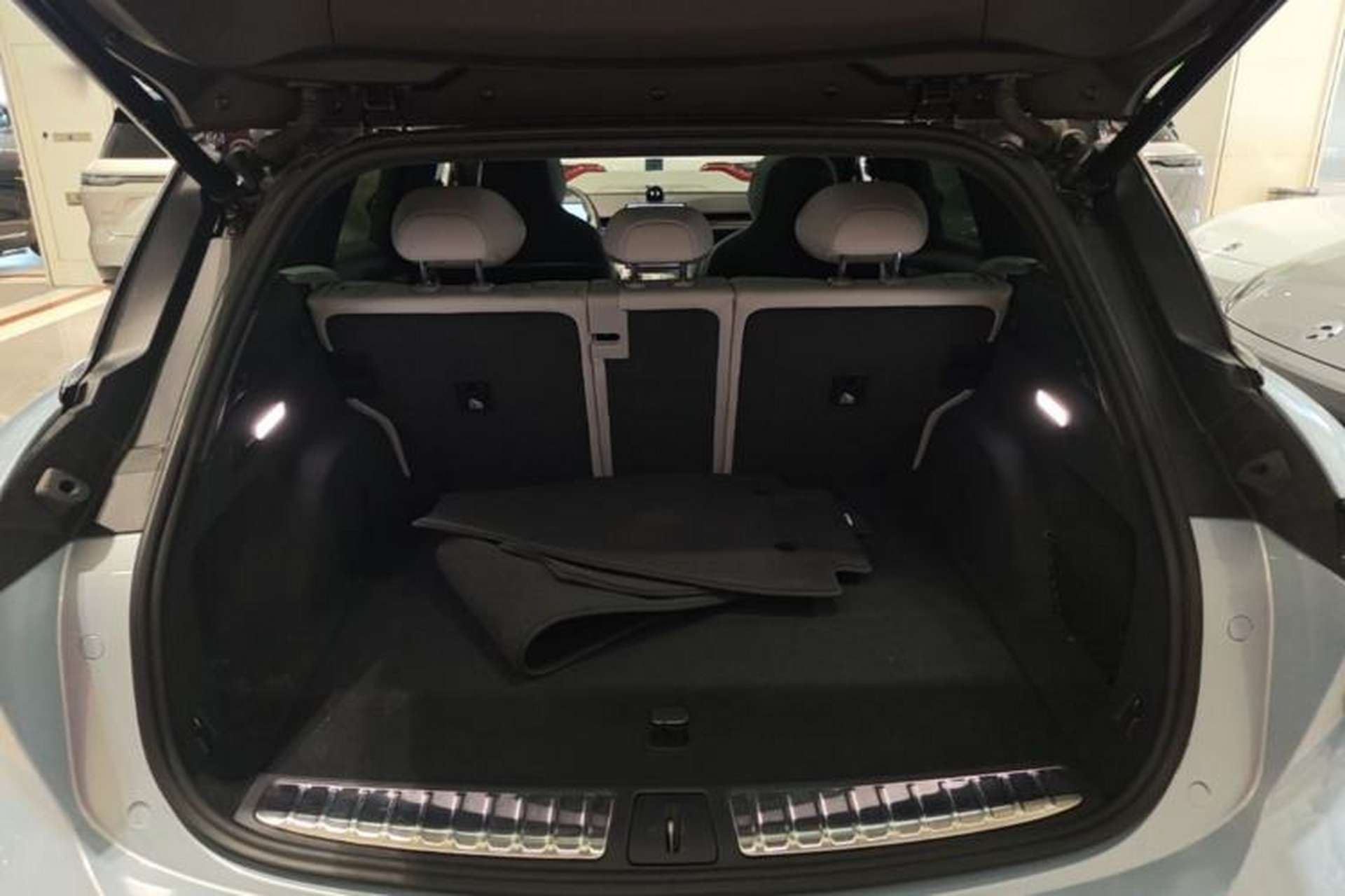 Used Nio ES6 2023 75 kWh Trunk