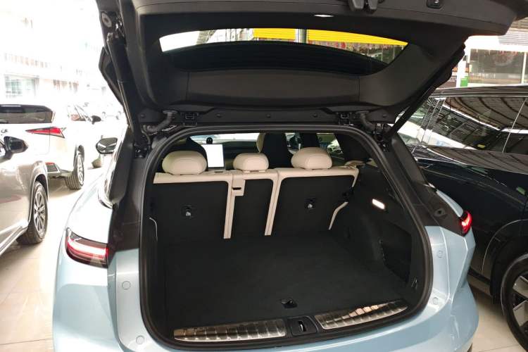 Used Nio ES6 2023 75 kWh Trunk