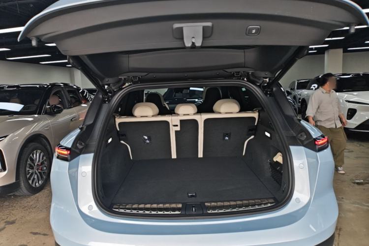Used Nio ES6 2023 75 kWh Trunk