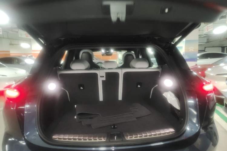 Used Nio ES6 2023 75 kWh Trunk