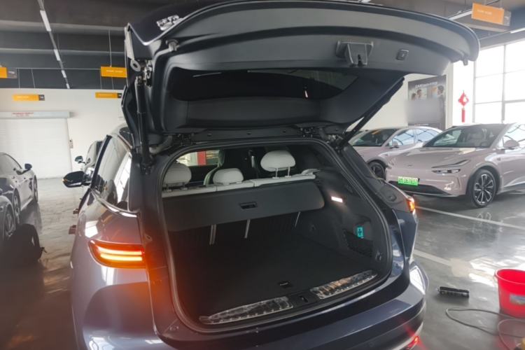 Used Nio ES6 2023 75 kWh Trunk