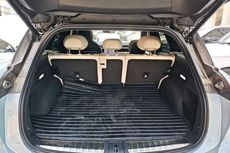 Used Nio ES6 2023 75 kWh Trunk