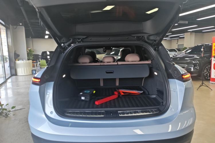 Used Nio ES6 2023 75 kWh Trunk