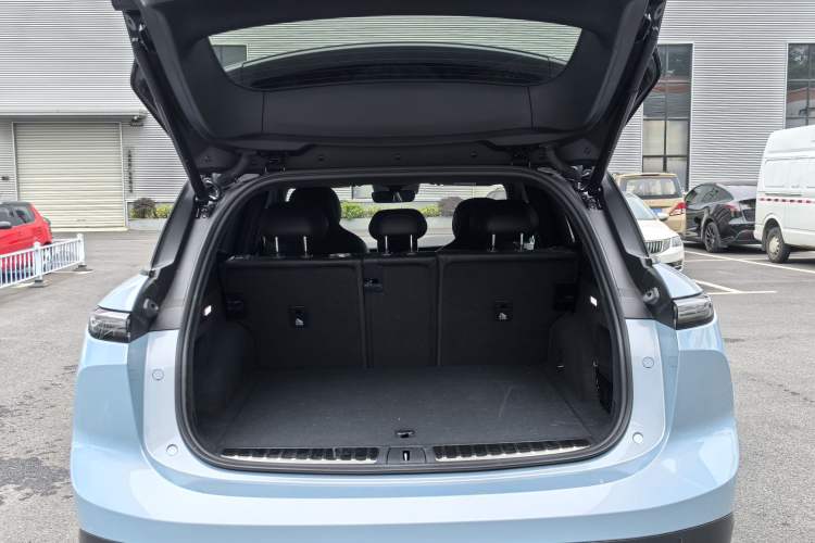 Used Nio ES6 2023 75 kWh Trunk