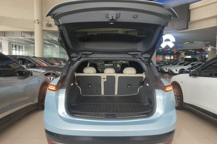 Used Nio ES6 2023 75 kWh Trunk