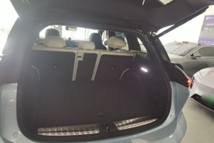 Used Nio ES6 2023 75 kWh Trunk