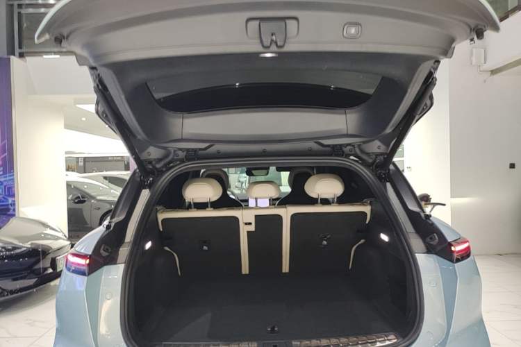 Used Nio ES6 2023 75 kWh Trunk