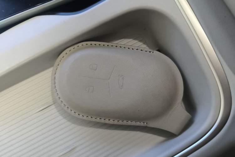 Used Nio ES6 2023 75 kWh Vehicle Key