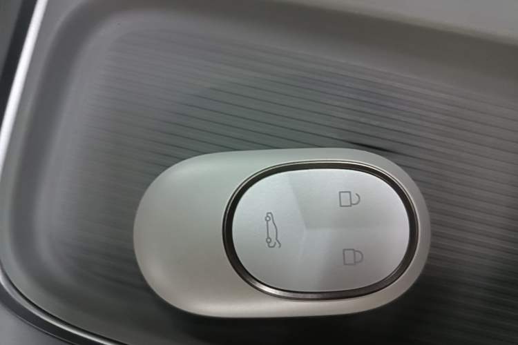 Used Nio ES6 2023 75 kWh Vehicle Key