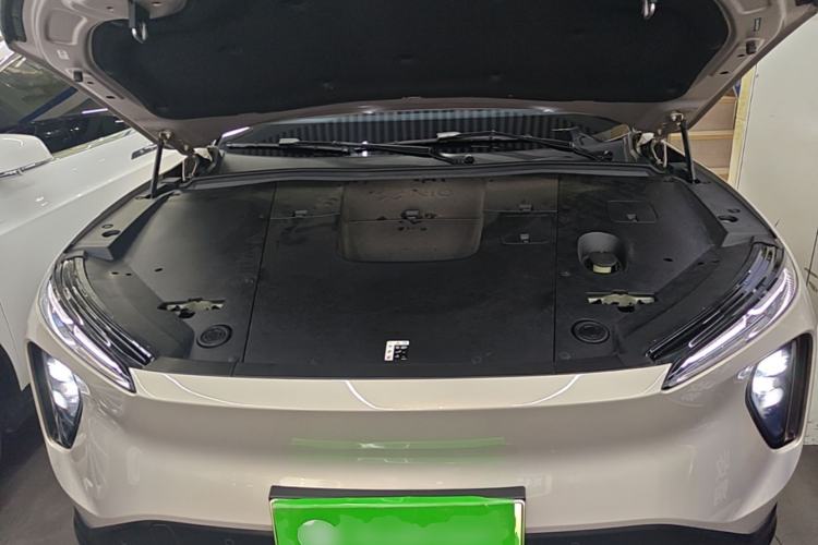 Used Nio ES6 2023 75 kWh Engine Bay
