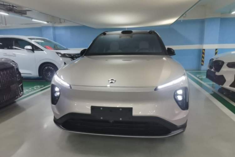 Used Nio ES6 2023 75 kWh Front