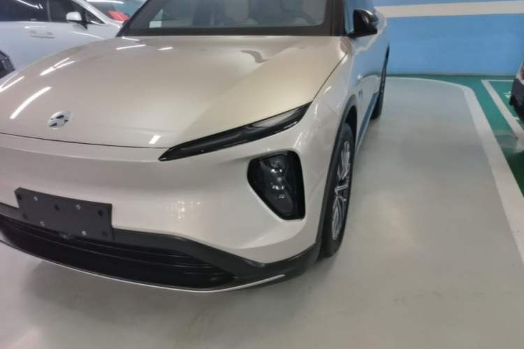 Used Nio ES6 2023 75 kWh Left Front Headlight