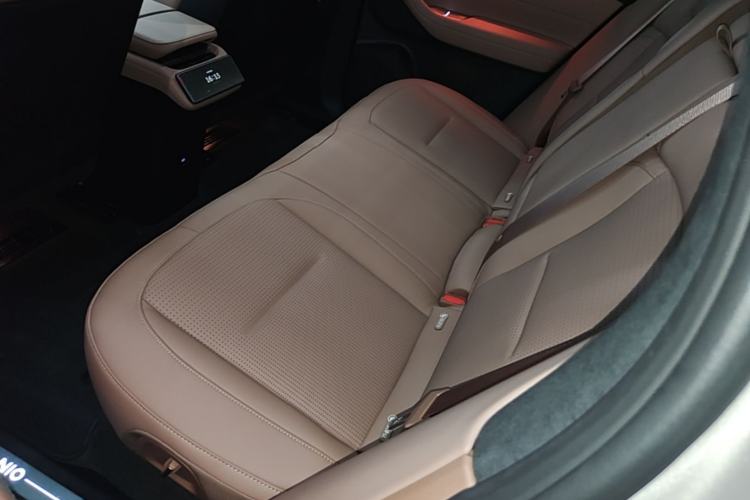Used Nio ES6 2023 75 kWh Left Rear Seat