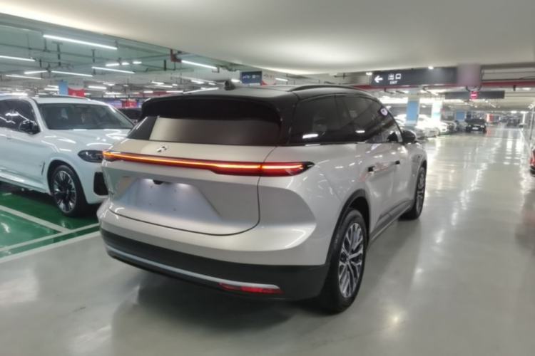 Used Nio ES6 2023 75 kWh Rear Right 45 Deg