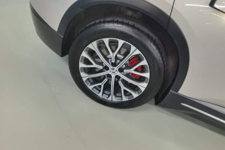 Used Nio ES6 2023 75 kWh Right Rear Wheel Hub