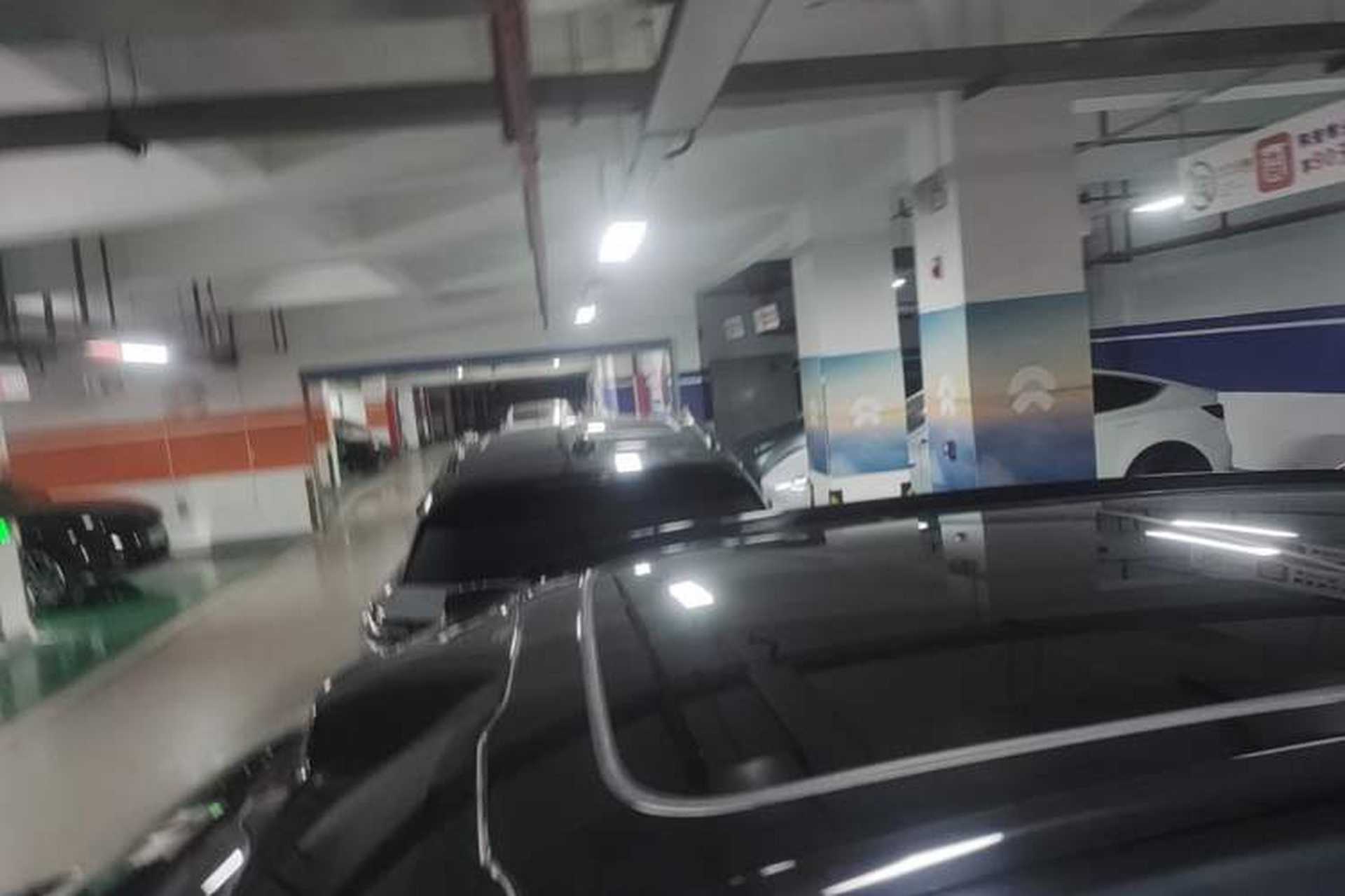 Used Nio ES6 2023 75 kWh Roof
