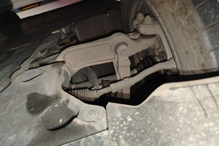 Used Nio ES6 2023 75 kWh Chassis Front Right