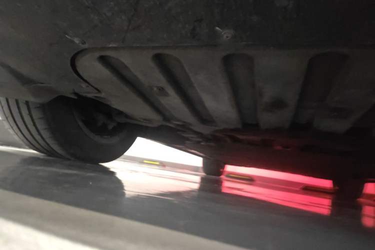 Used Nio ES6 2023 75 kWh Chassis Rear Right