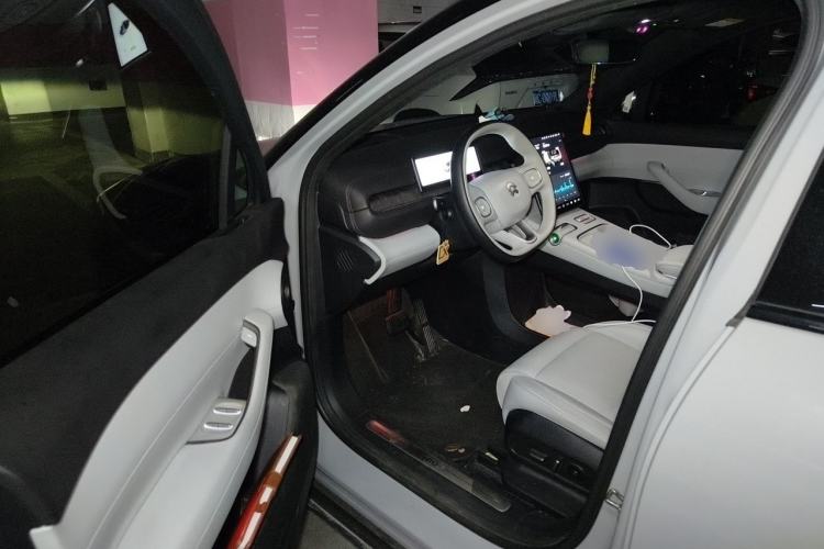 Used Nio ES6 2023 75 kWh Driver Seat