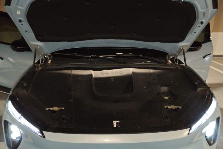 Used Nio ES6 2023 75 kWh Engine Bay