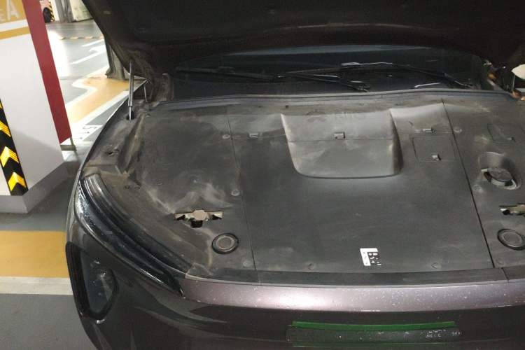 Used Nio ES6 2023 75 kWh Engine Bay Right