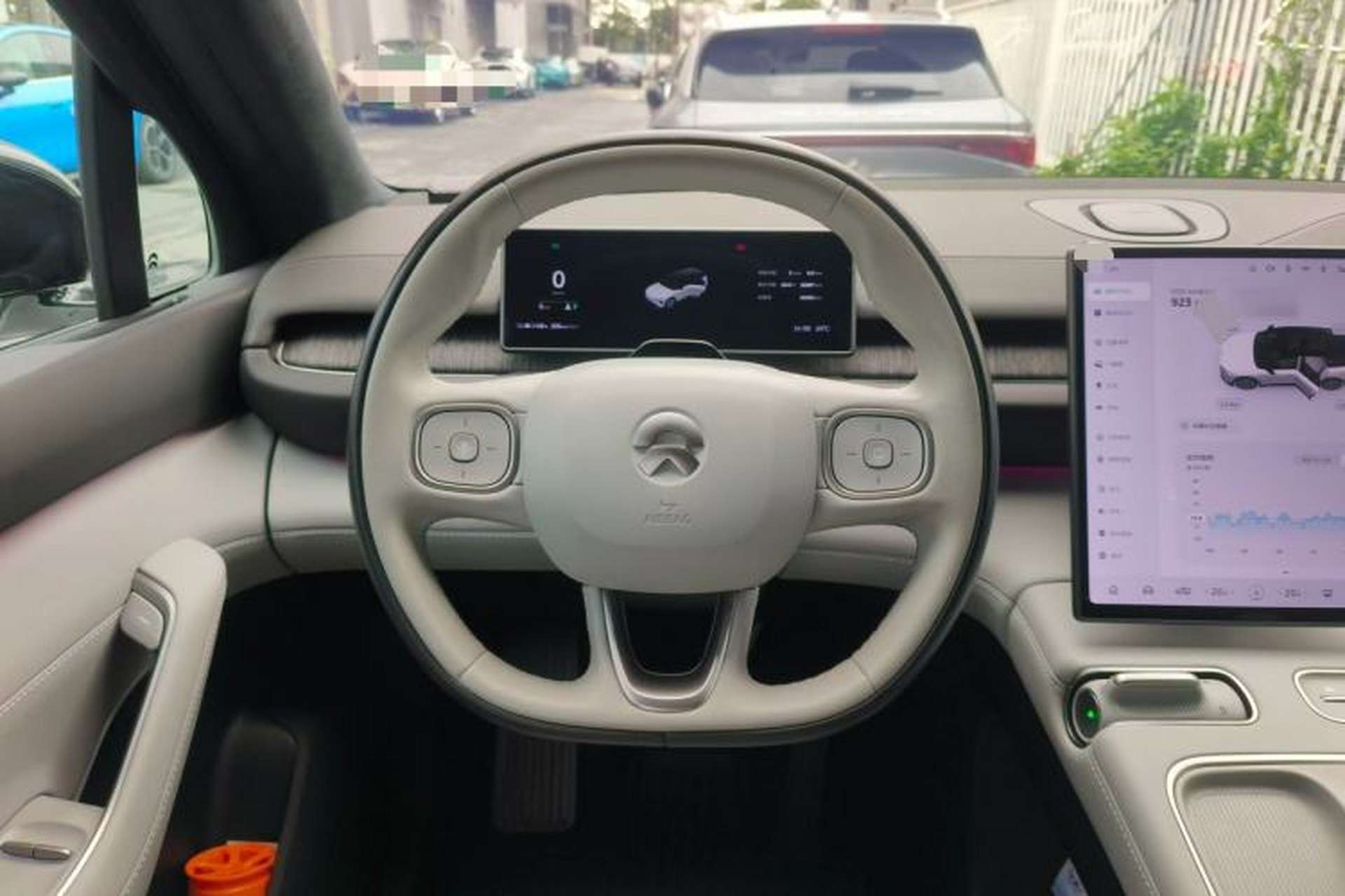 Used Nio ES6 2023 75 kWh Steering Wheel