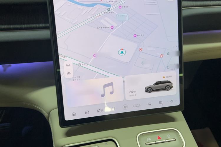 Used Nio ES6 2023 75 kWh Audio And AC Panel