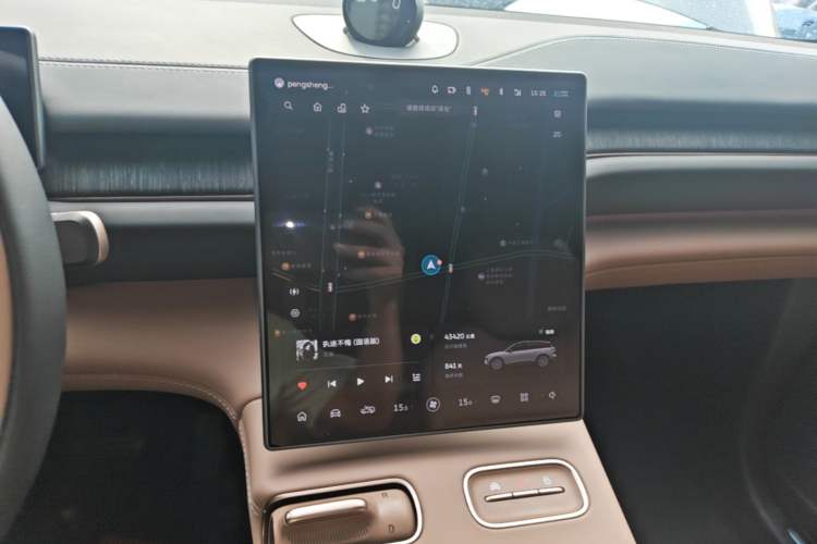 Used Nio ES6 2023 75 kWh Audio And AC Panel