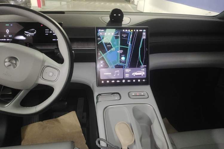 Used Nio ES6 2023 75 kWh Audio And AC Panel