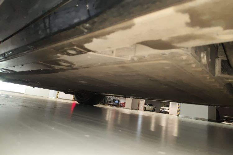 Used Nio ES6 2023 75 kWh Chassis Rear Left