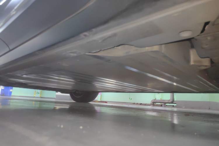Used Nio ES6 2023 75 kWh Chassis Rear Left
