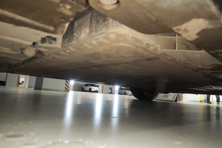Used Nio ES6 2023 75 kWh Chassis Rear Right