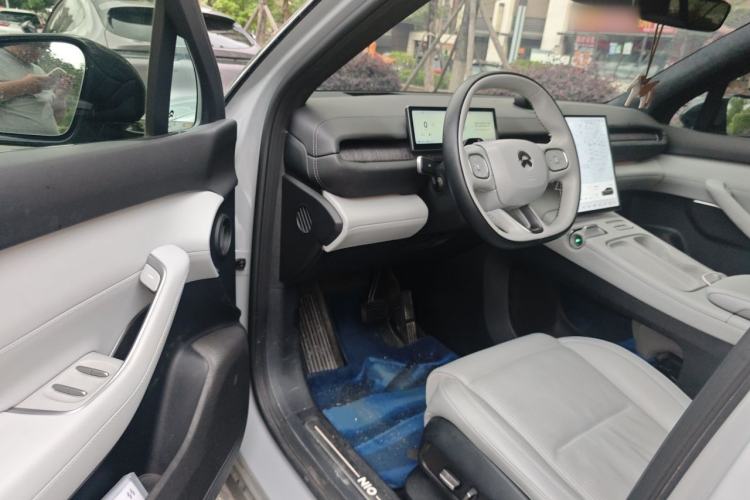 Used Nio ES6 2023 75 kWh Driver Seat