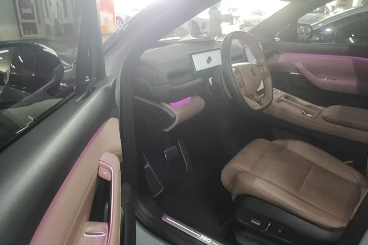 Used Nio ES6 2023 75 kWh Driver Seat
