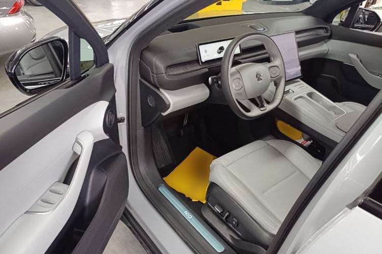 Used Nio ES6 2023 75 kWh Driver Seat