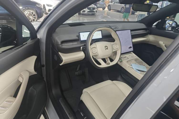Used Nio ES6 2023 75 kWh Driver Seat