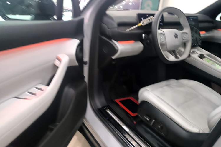Used Nio ES6 2023 75 kWh Driver Seat