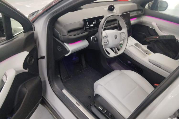 Used Nio ES6 2023 75 kWh Driver Seat