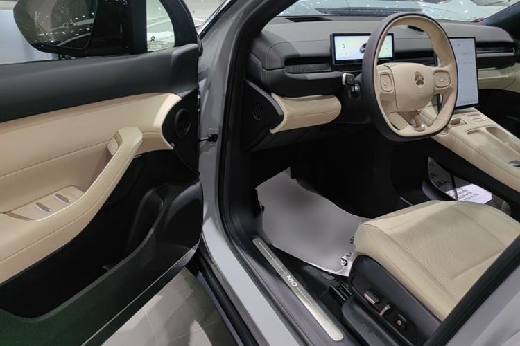 Used Nio ES6 2023 75 kWh Driver Seat
