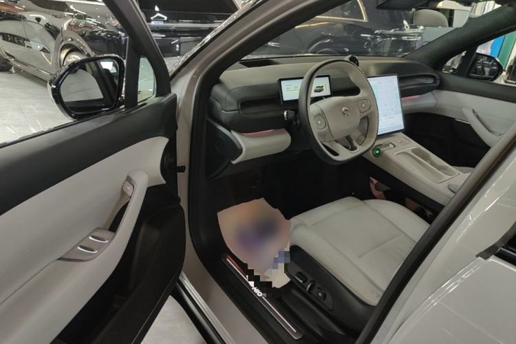 Used Nio ES6 2023 75 kWh Driver Seat