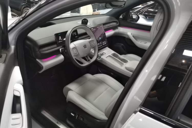 Used Nio ES6 2023 75 kWh Driver Seat