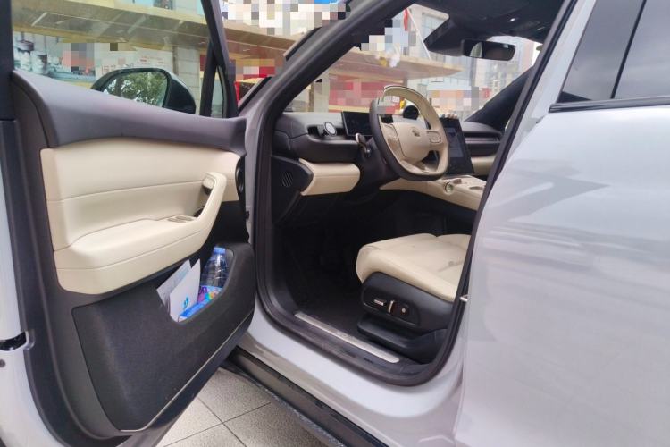 Used Nio ES6 2023 75 kWh Driver Seat