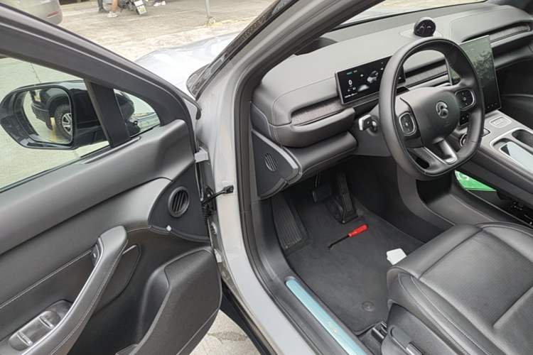 Used Nio ES6 2023 75 kWh Driver Seat