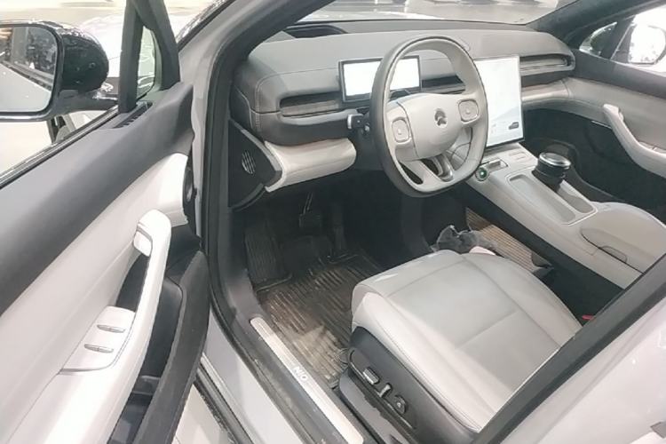 Used Nio ES6 2023 75 kWh Driver Seat