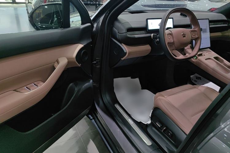 Used Nio ES6 2023 75 kWh Driver Seat