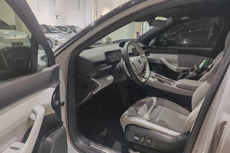 Used Nio ES6 2023 75 kWh Driver Seat